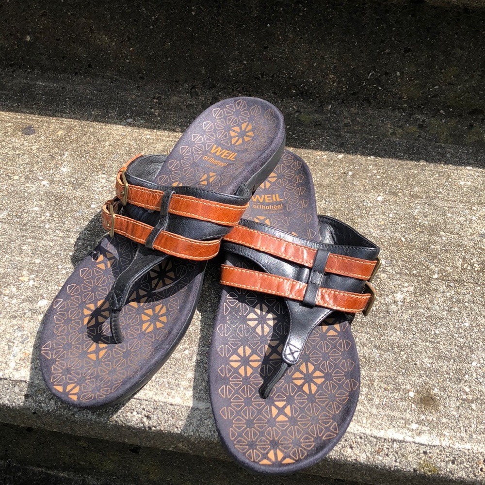 Weil W/ Orthaheel technology (Now Vionic) sandals